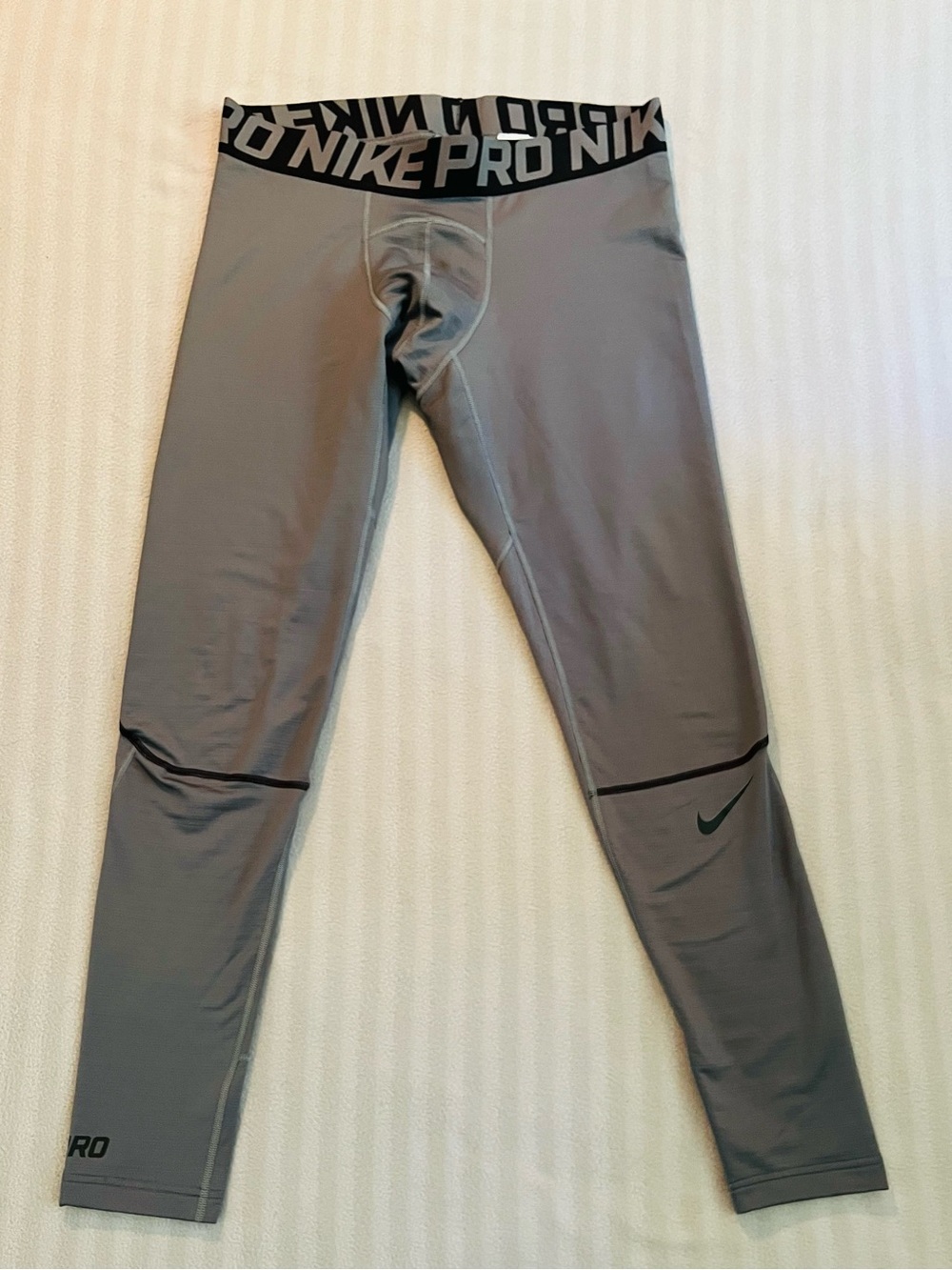 Nike Gray Men’s Pro Compression Leggings with Black Waistband
